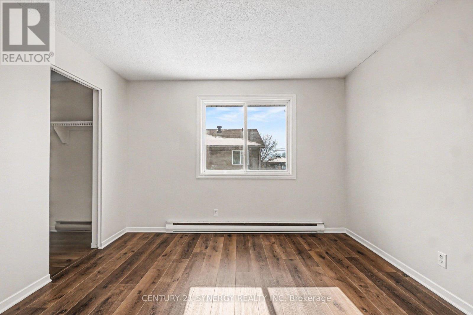 #10 776 ST JEAN STREET - 27