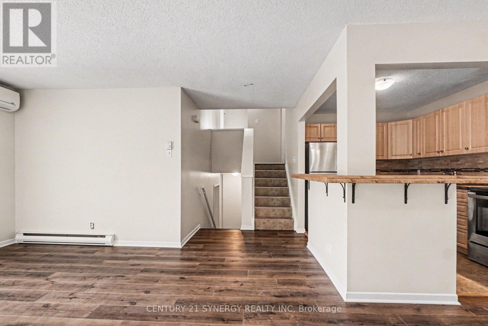 #10 776 ST JEAN STREET - 8