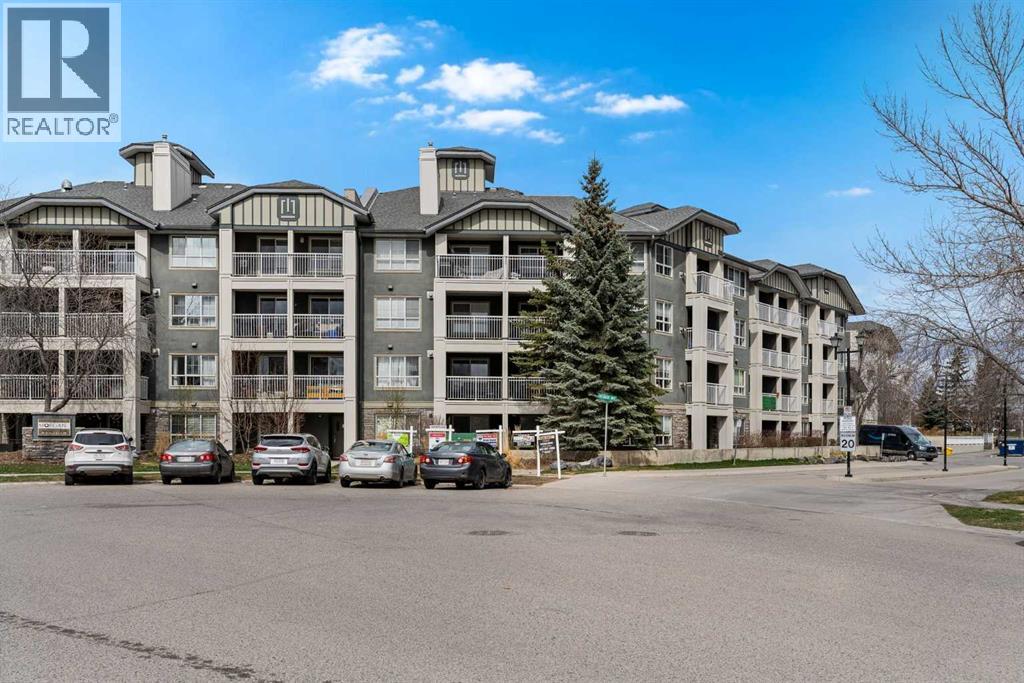 Single Family House for Sale in   Richard Court SW Lincoln Park Calgary 