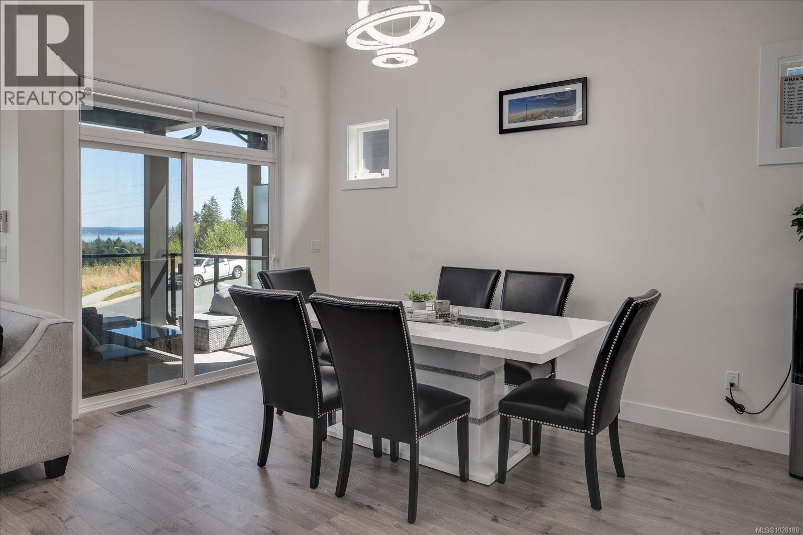 405 COLONIA DR S - 12