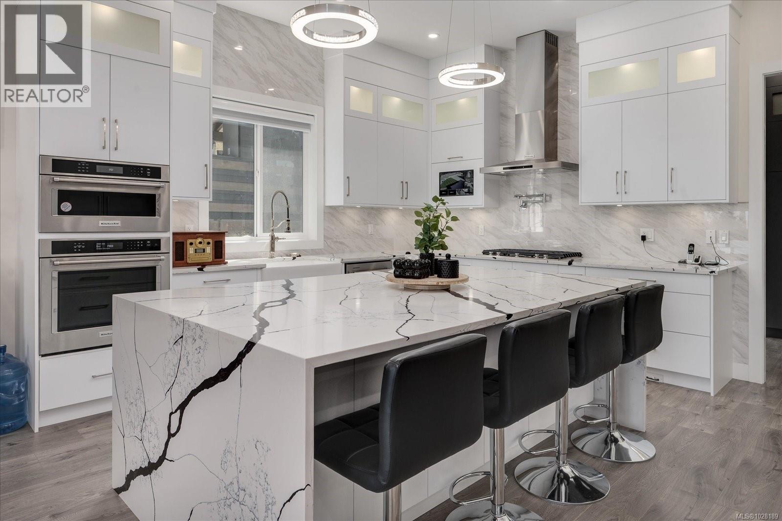 405 COLONIA DR S - 20