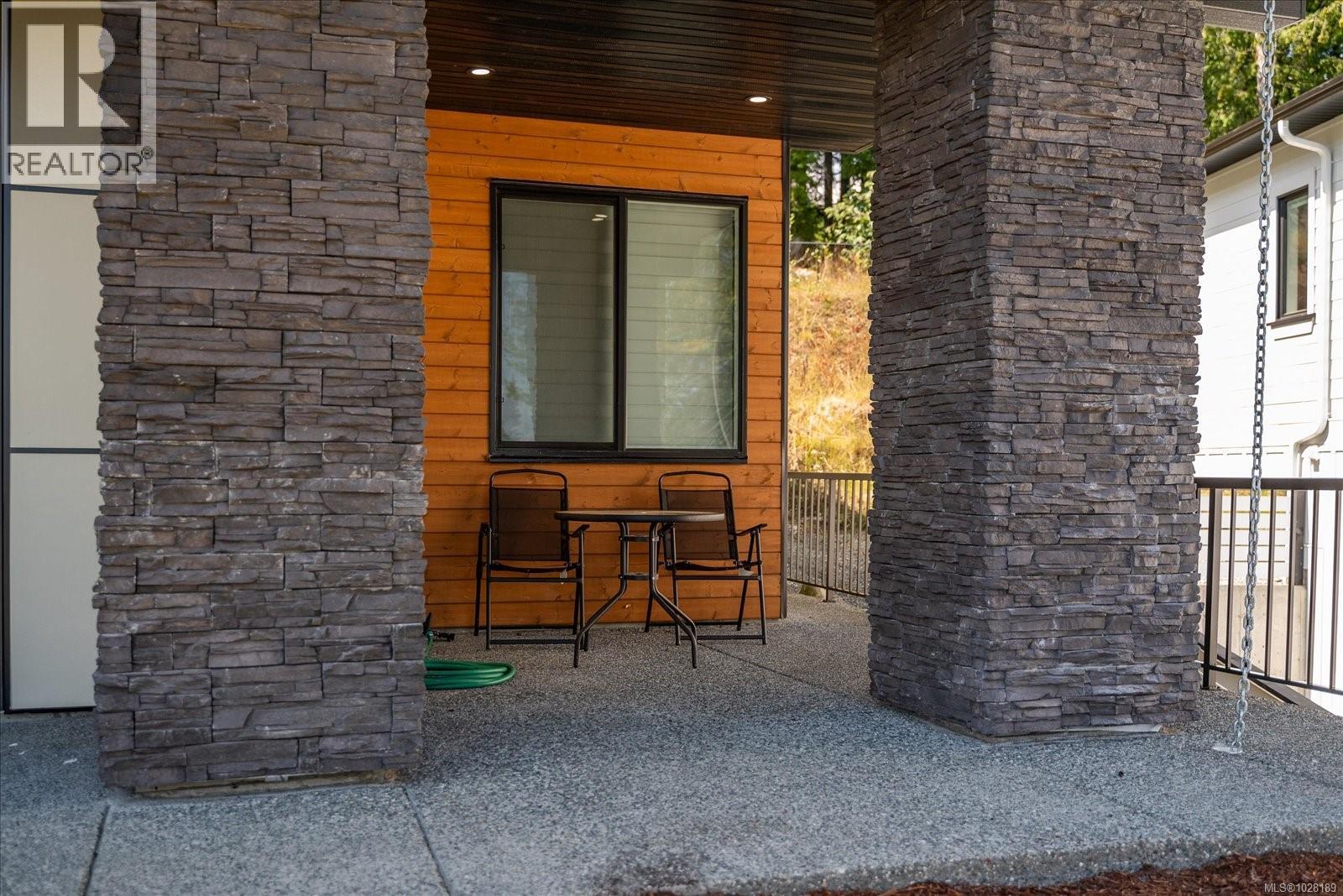 405 COLONIA DR S - 47