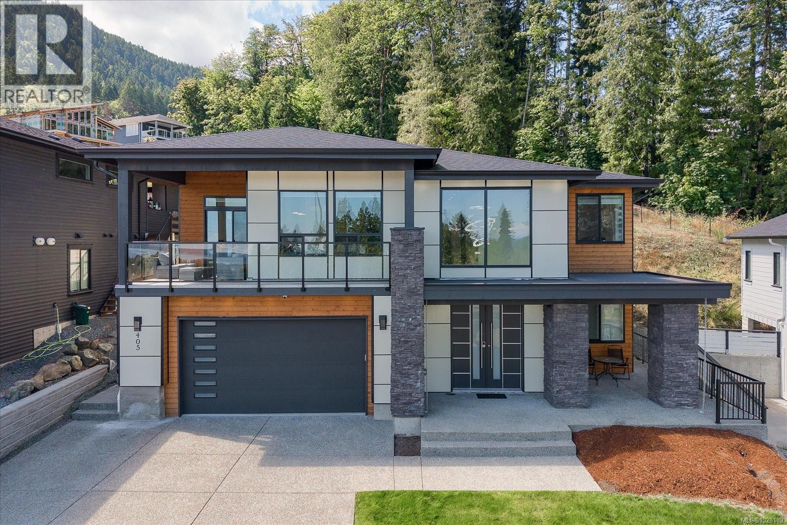 405 COLONIA DR S - 56