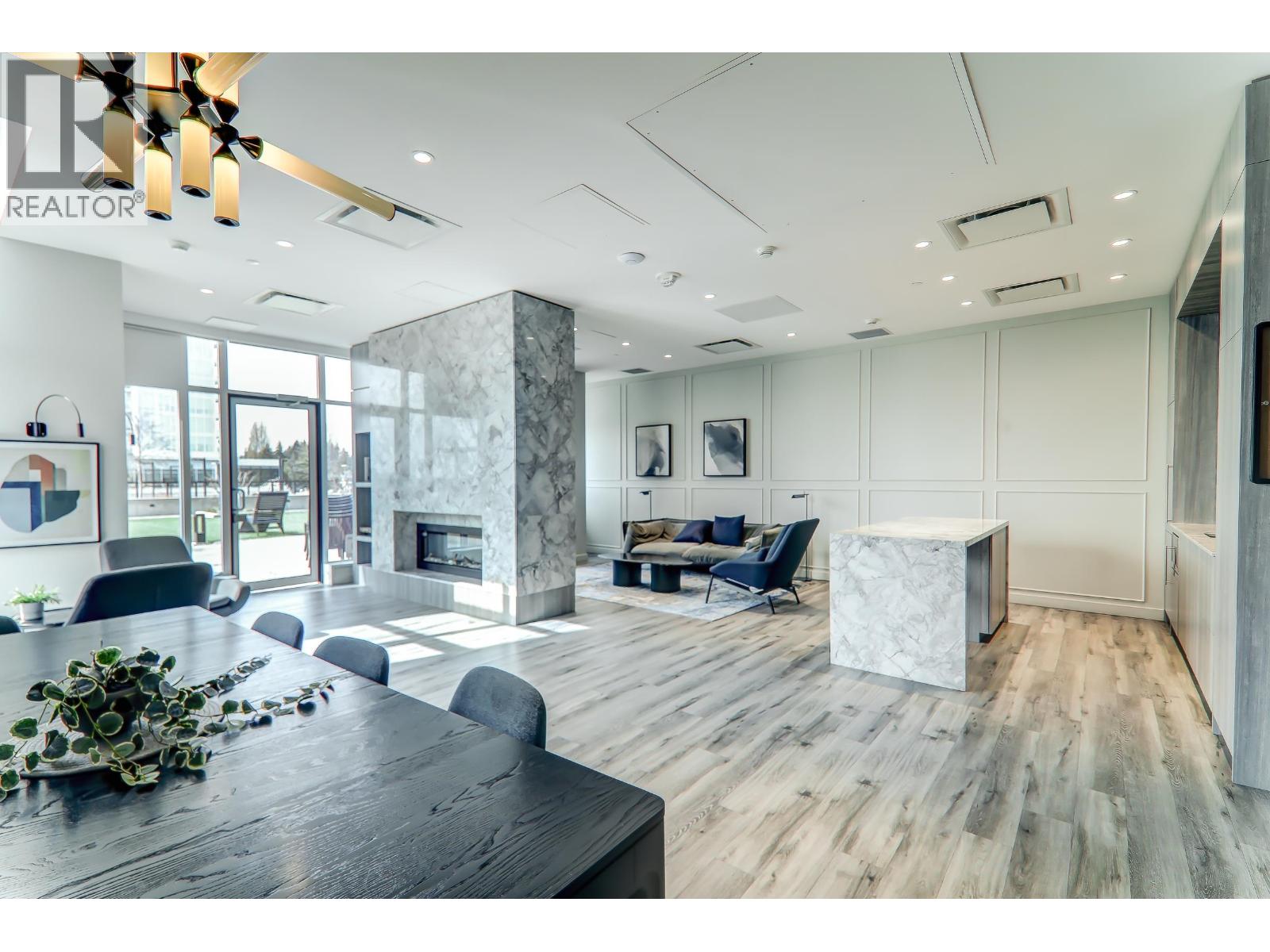 2202 1045 AUSTIN AVENUE, Coquitlam