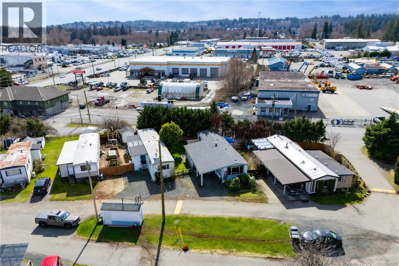 #18 1800 Perkins Rd - 44