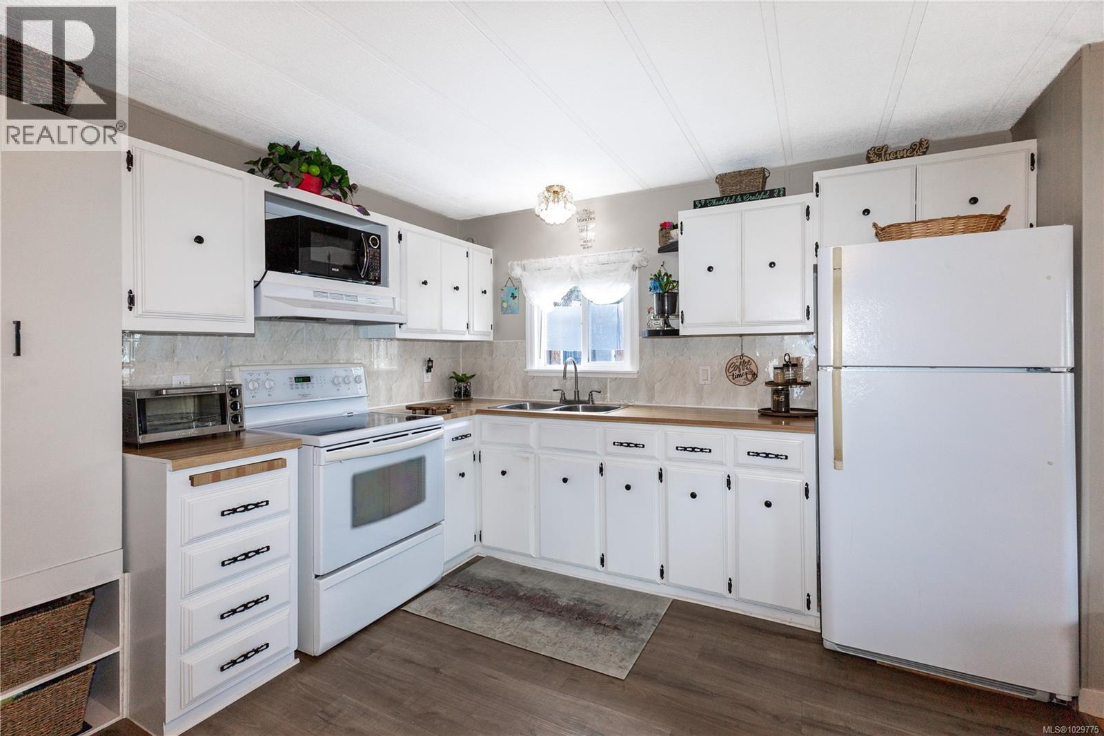 #18 1800 Perkins Rd - 7