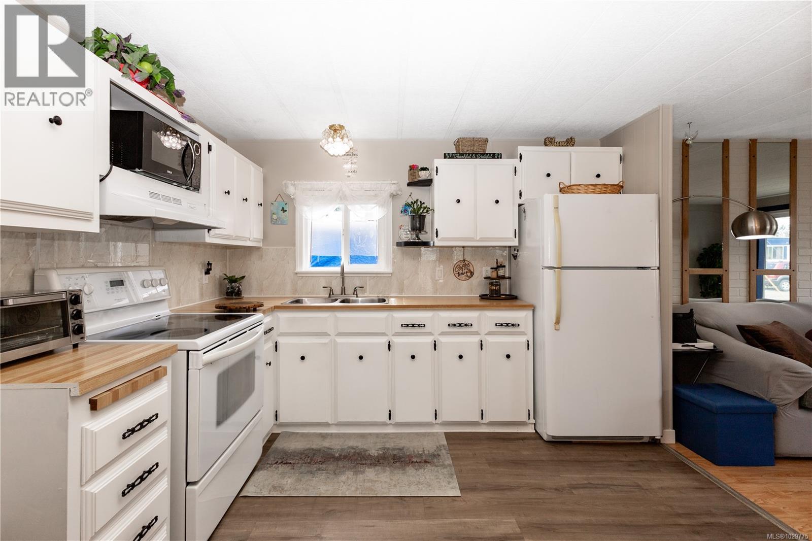 #18 1800 Perkins Rd - 8