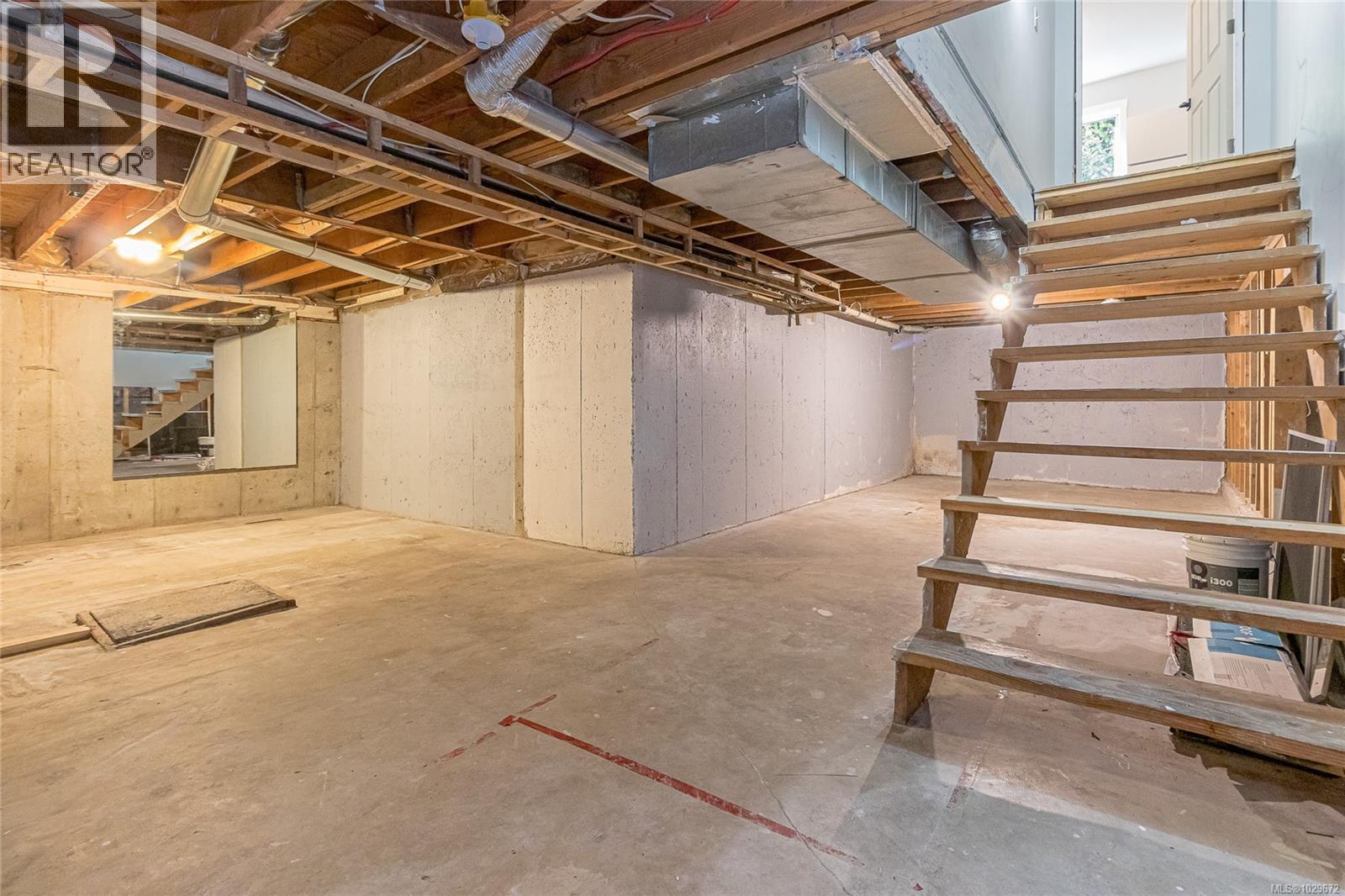 3165 GIBBINS RD - 22