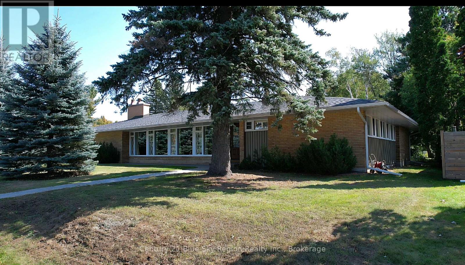 941 PINEWOOD ROAD - 1