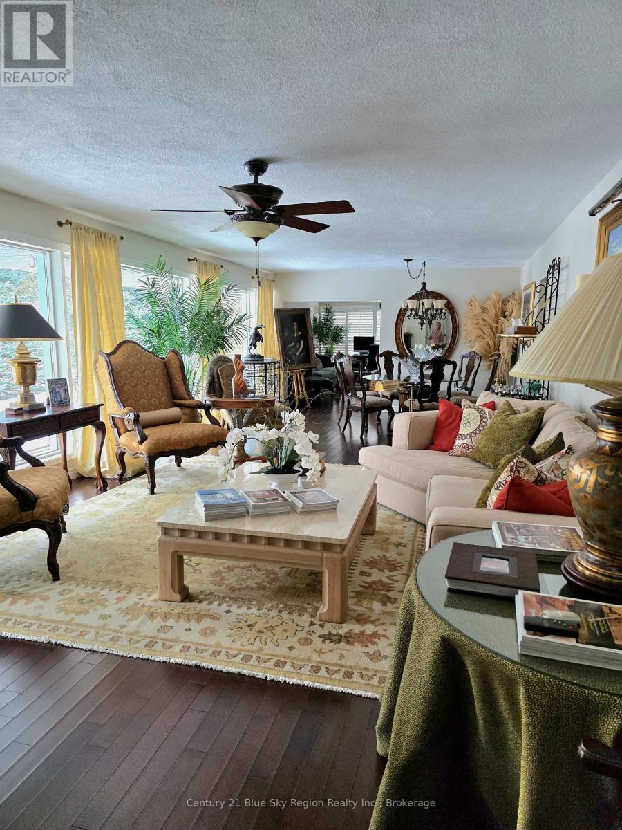 941 PINEWOOD ROAD - 10