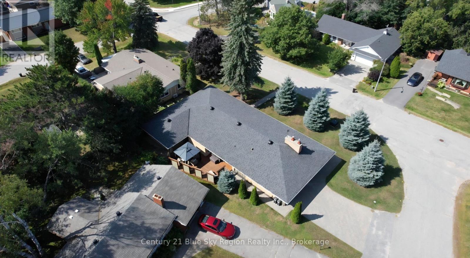 941 PINEWOOD ROAD - 2