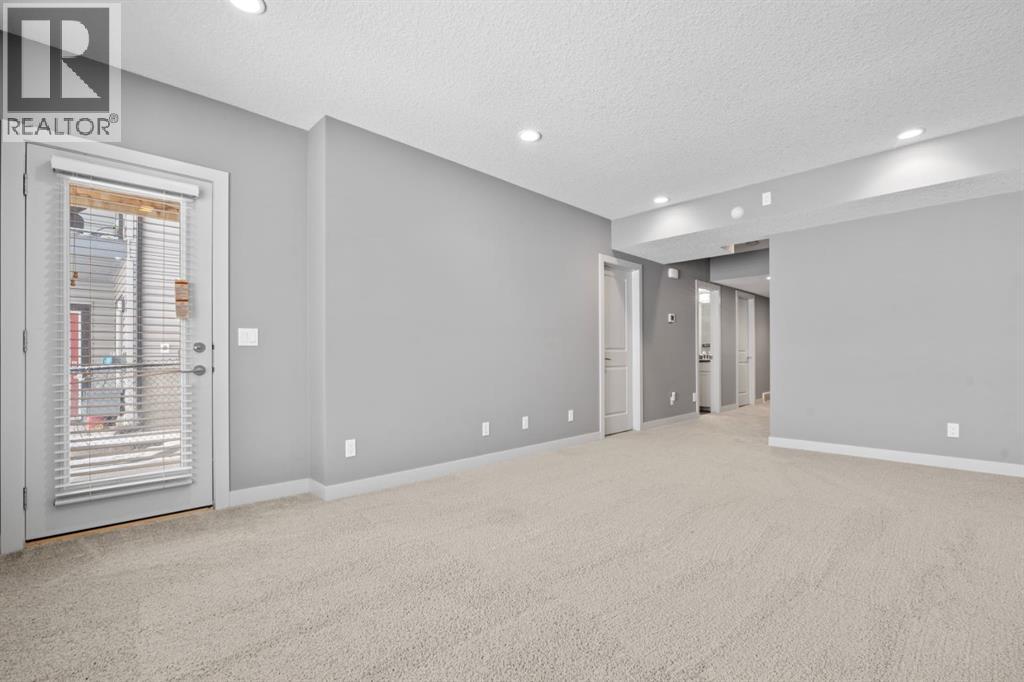 Single Family House for Sale in  Chaparral Valley Way SE Chaparral Calgary 