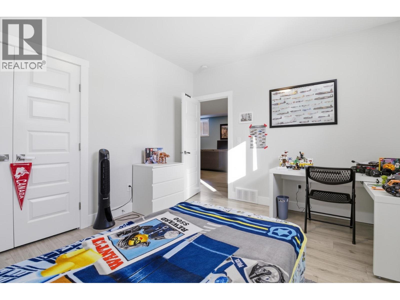 11203 112 AVENUE - 32