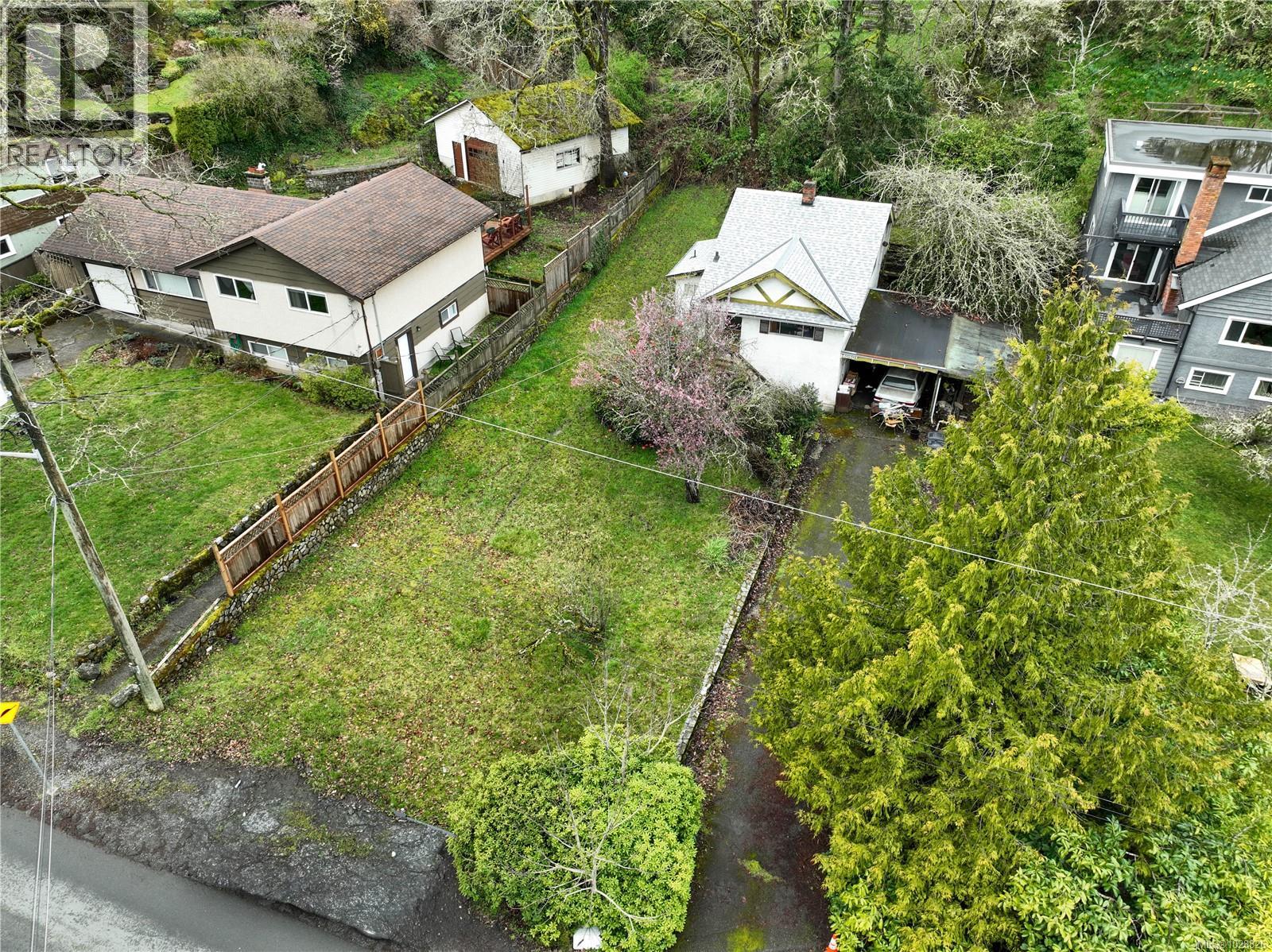  4050 Grange Road, Saanich