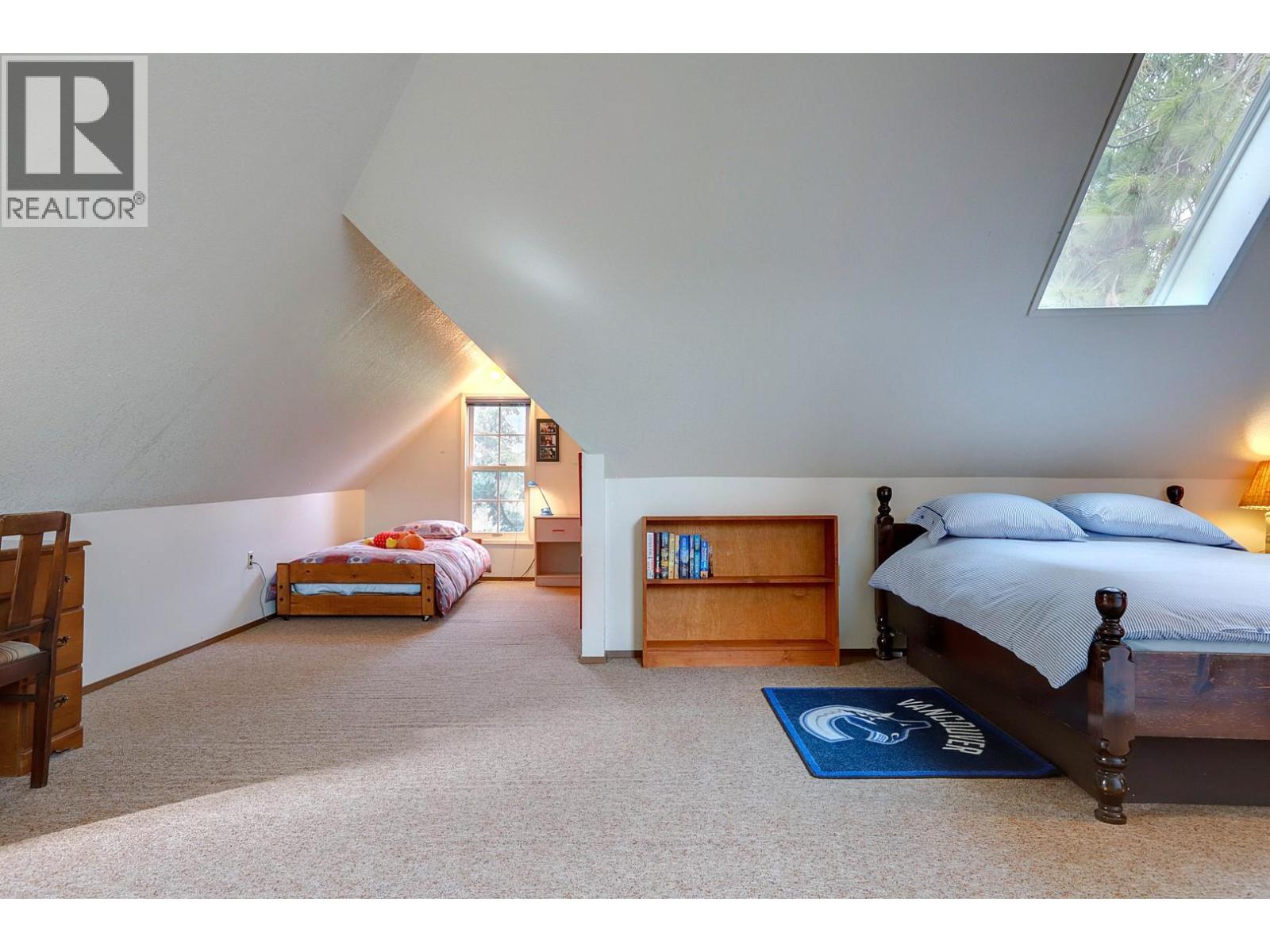 5051 11 Street NE, Salmon Arm