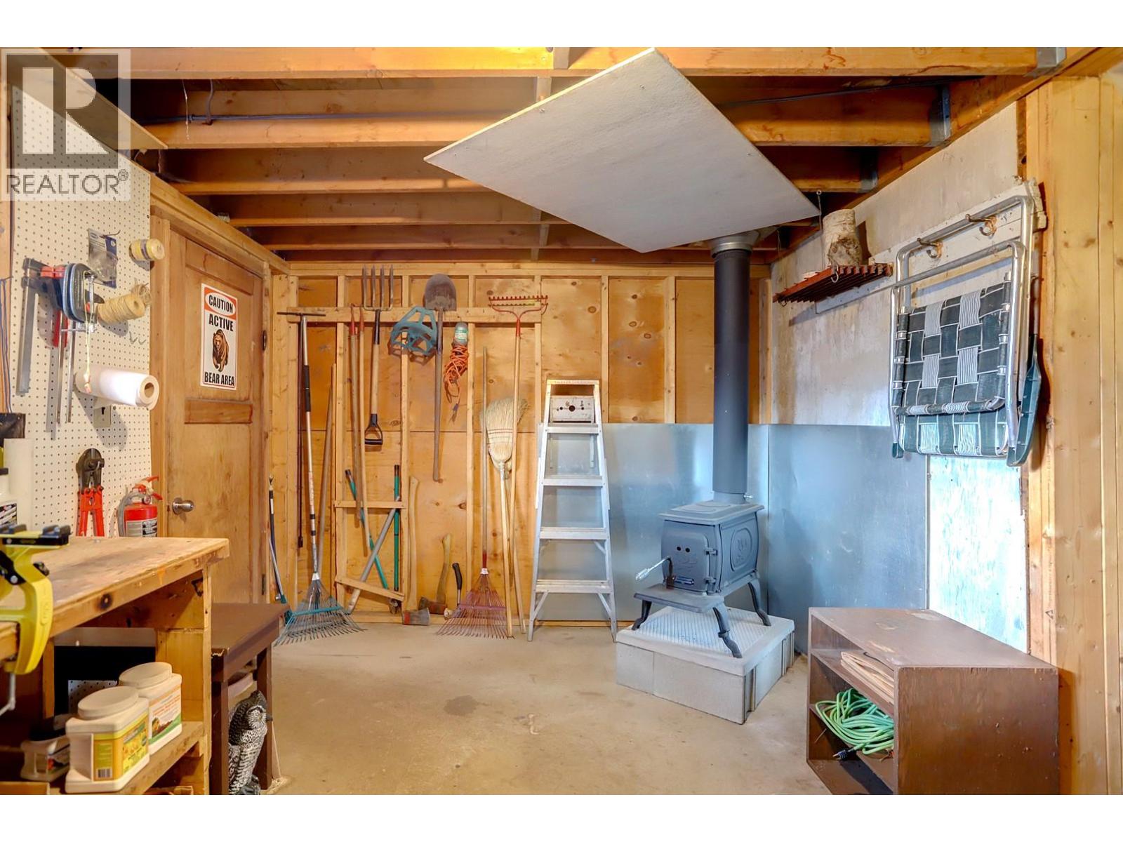 5051 11 Street NE, Salmon Arm