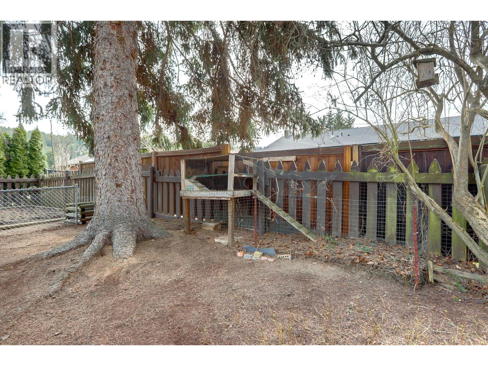 5051 11 Street NE, Salmon Arm