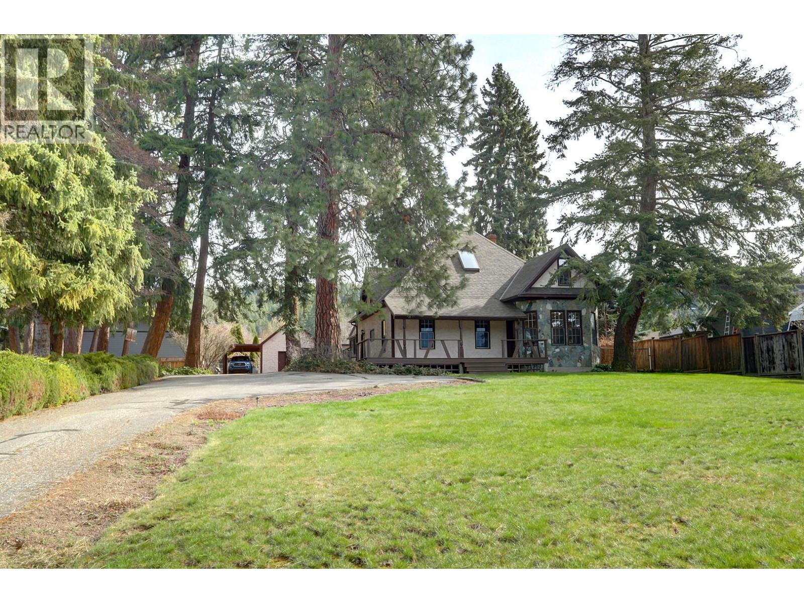 5051 11 Street NE, Salmon Arm