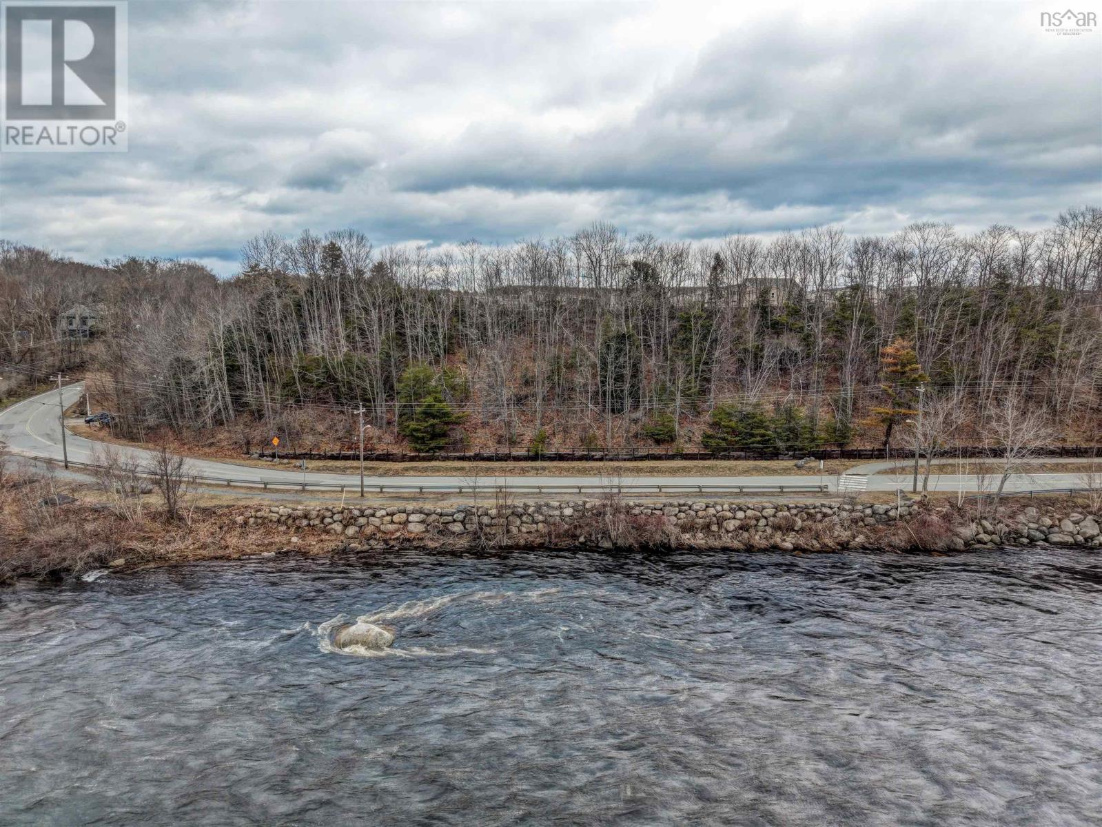 Property 8 of 11 of 726 LaHave Street