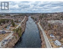 726 Lahave Street, Bridgewater, NS B4V4E4 Photo 9