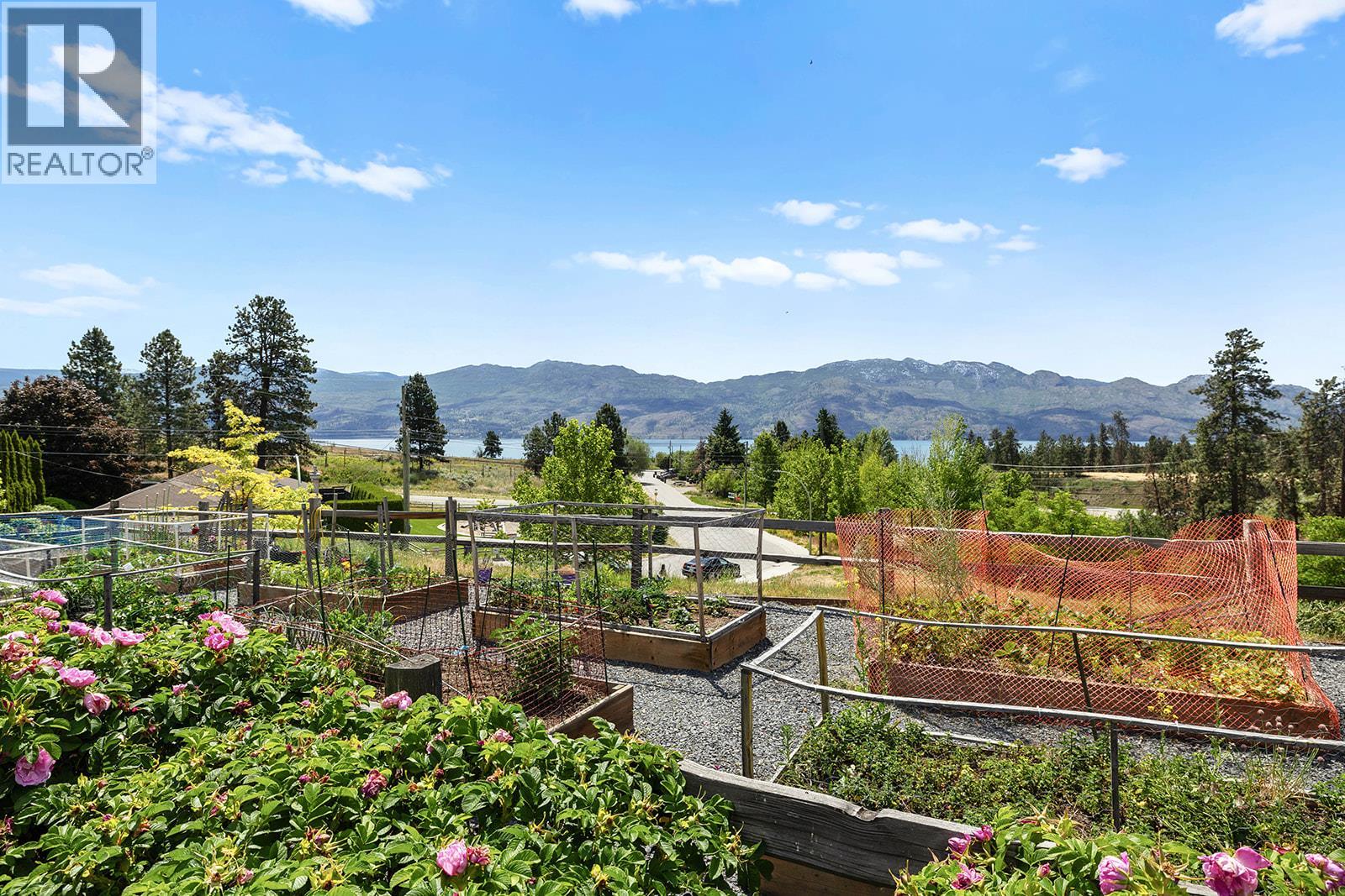 2250 Majoros Road Unit# 412, West Kelowna