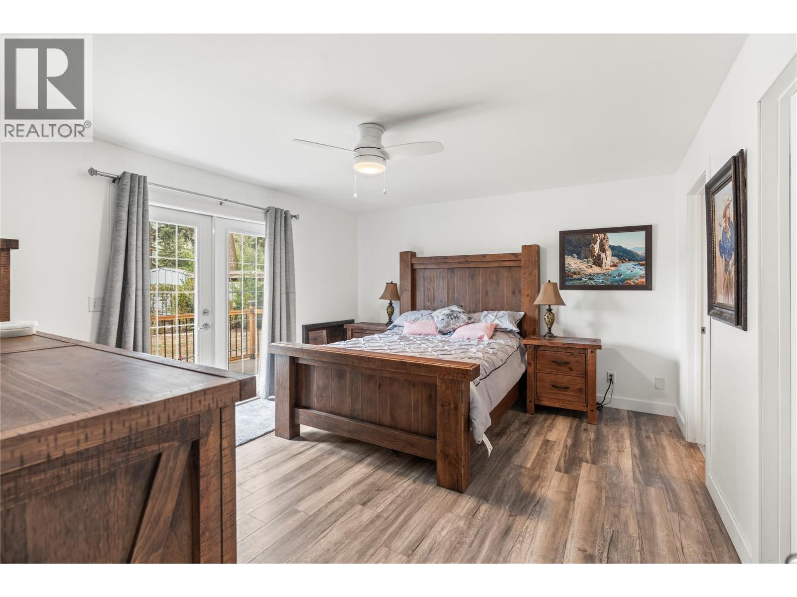 272 Lumby-Mabel Lake Road - 14