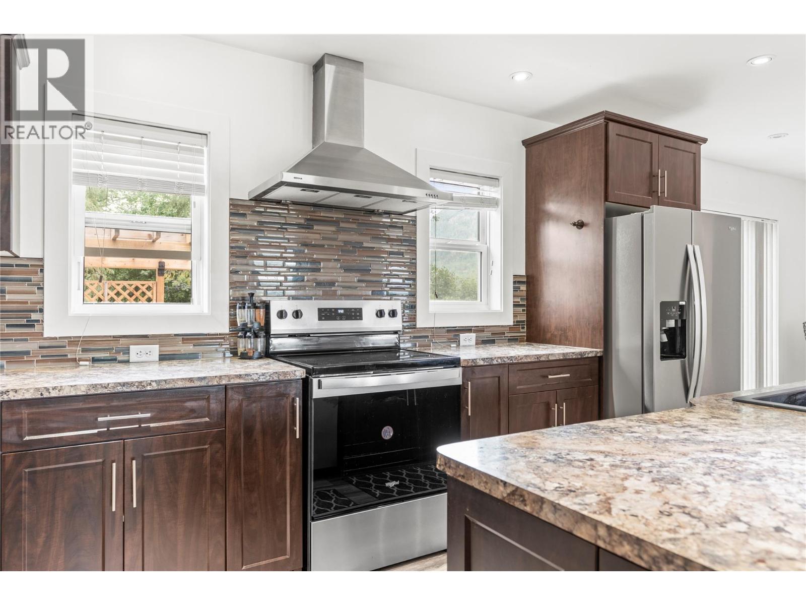 272 Lumby-Mabel Lake Road, Lumby