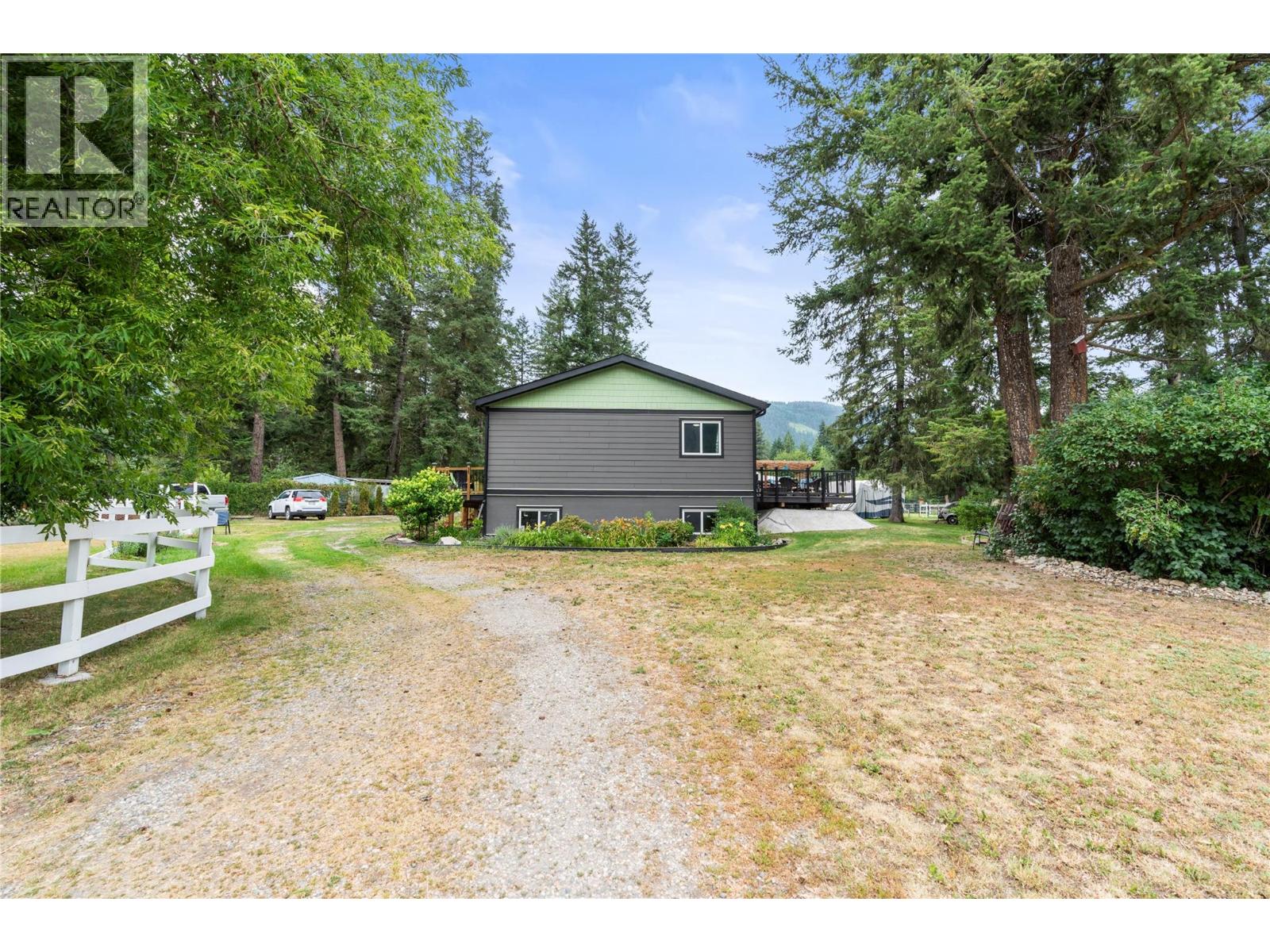 272 Lumby-Mabel Lake Road, Lumby
