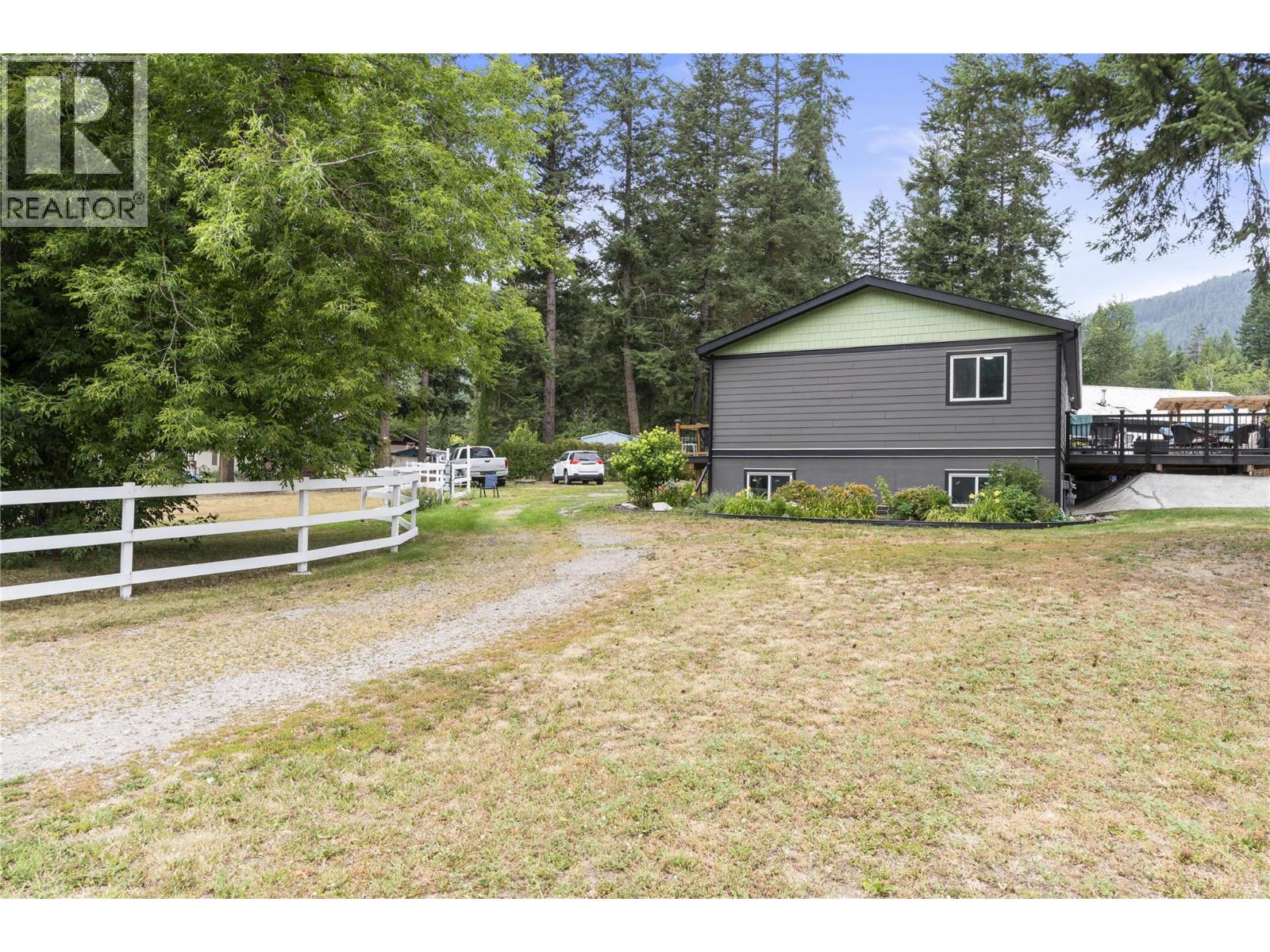 272 Lumby-Mabel Lake Road, Lumby
