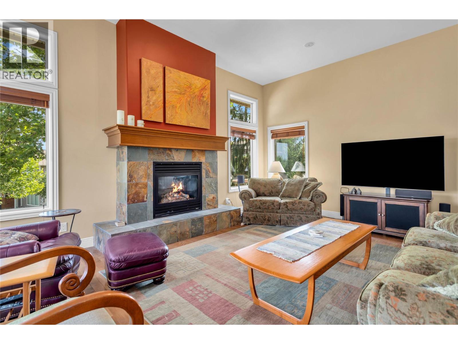 1108 ARBOR VIEW Drive, Kelowna