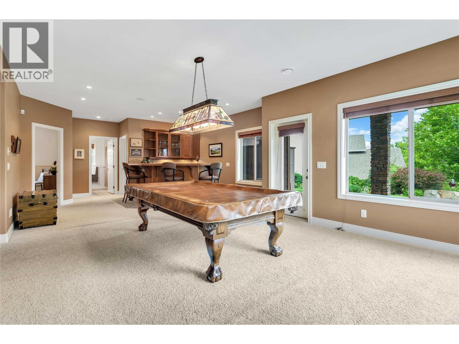 1108 ARBOR VIEW Drive, Kelowna