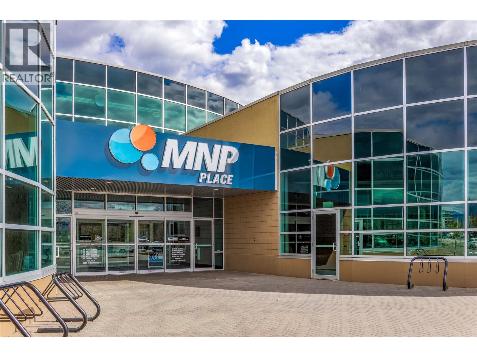 1108 ARBOR VIEW Drive, Kelowna