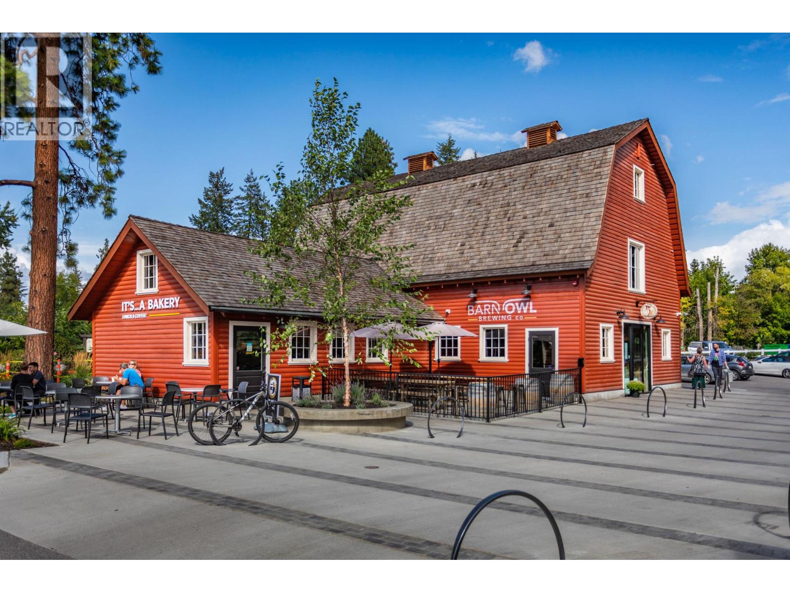 1108 ARBOR VIEW Drive, Kelowna