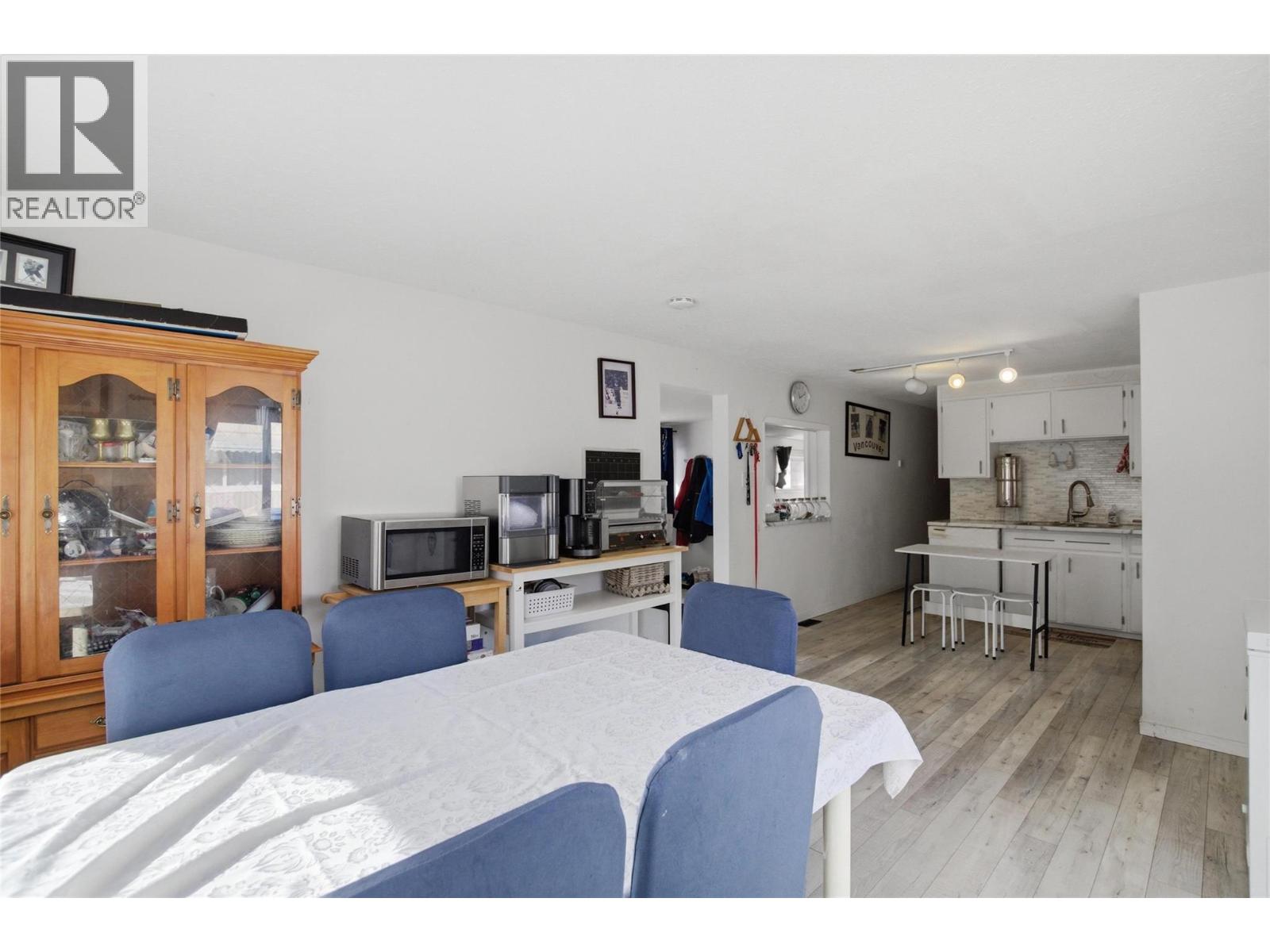 4 JASPER Drive, Logan Lake