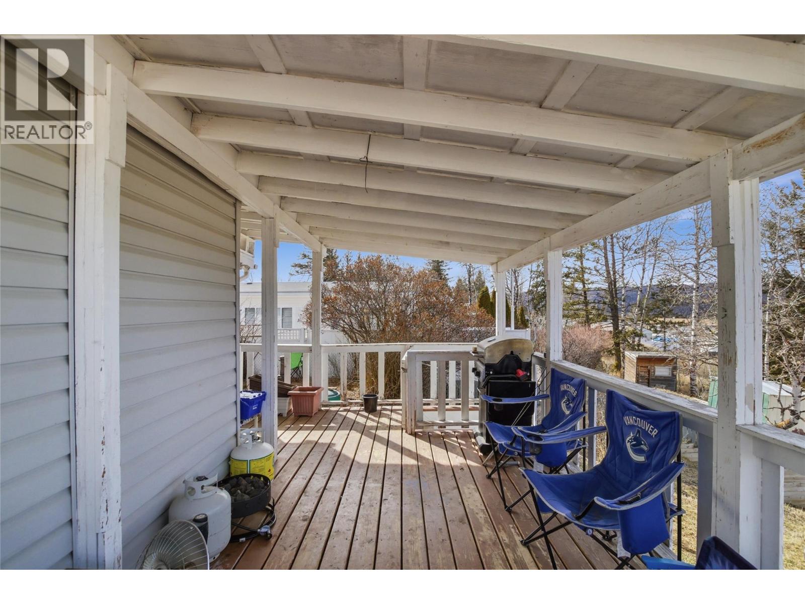 4 JASPER Drive, Logan Lake