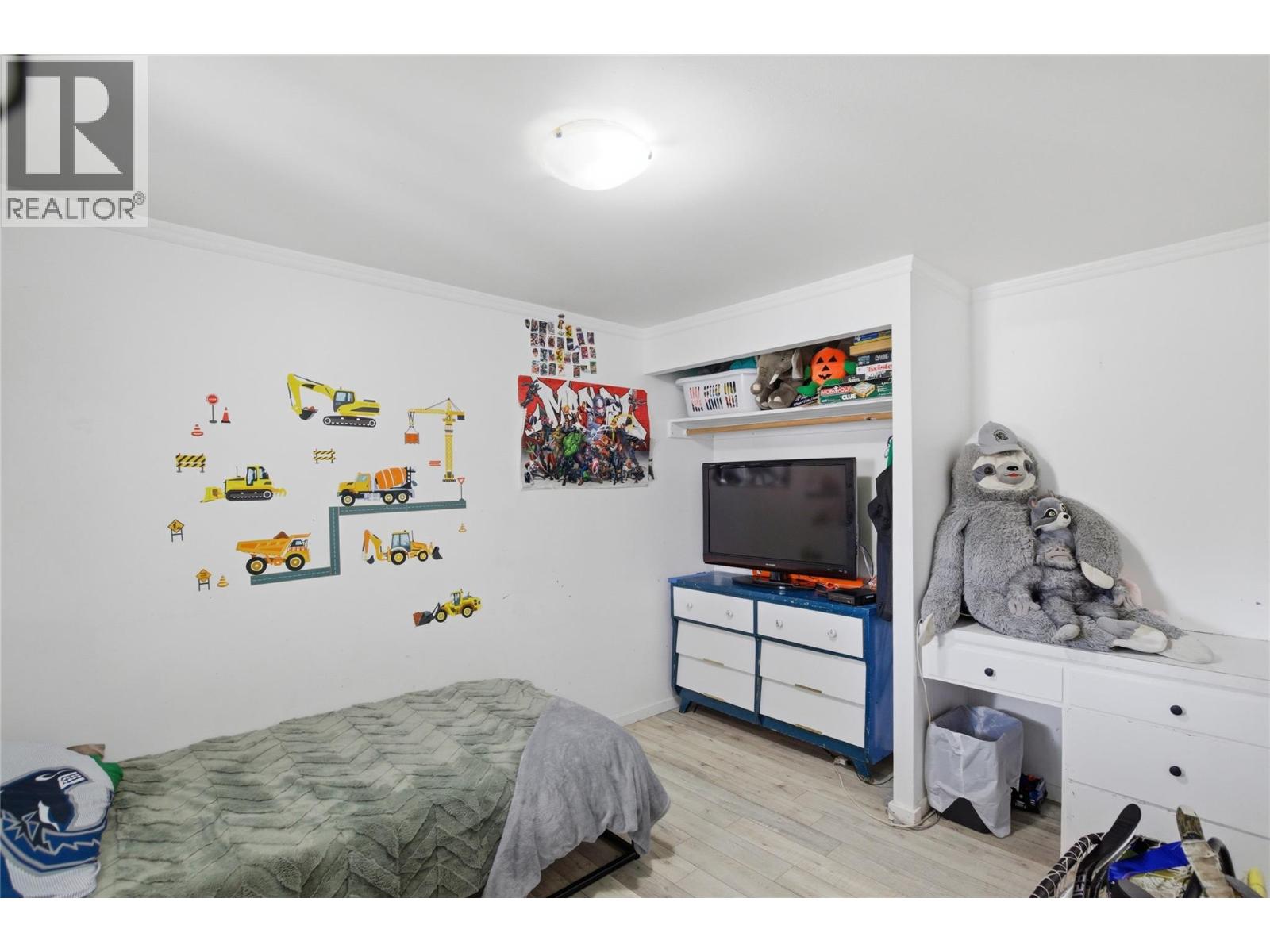 4 JASPER Drive - 11