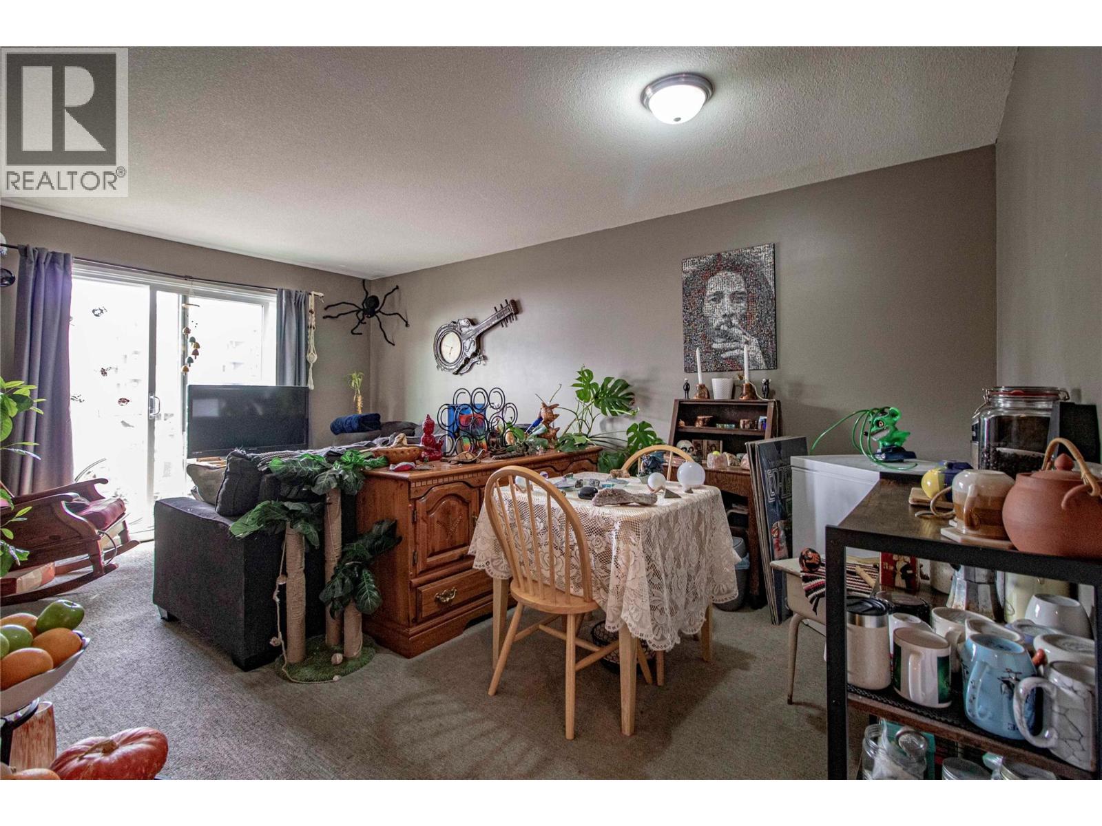 216 130 Skaha Place, Penticton