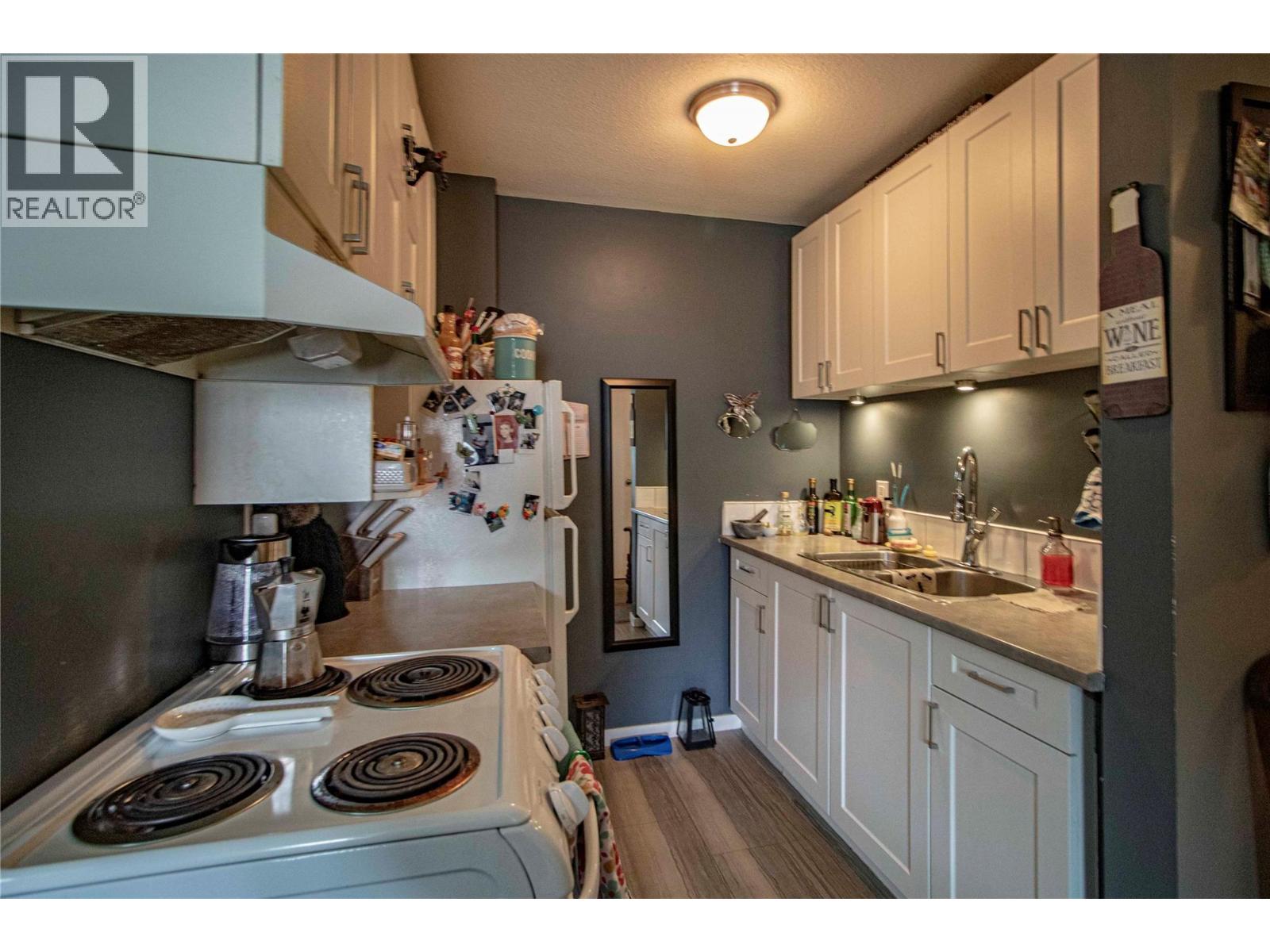 216 130 Skaha Place, Penticton