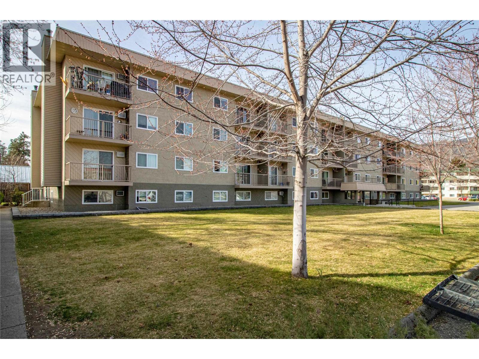 216 130 Skaha Place, Penticton