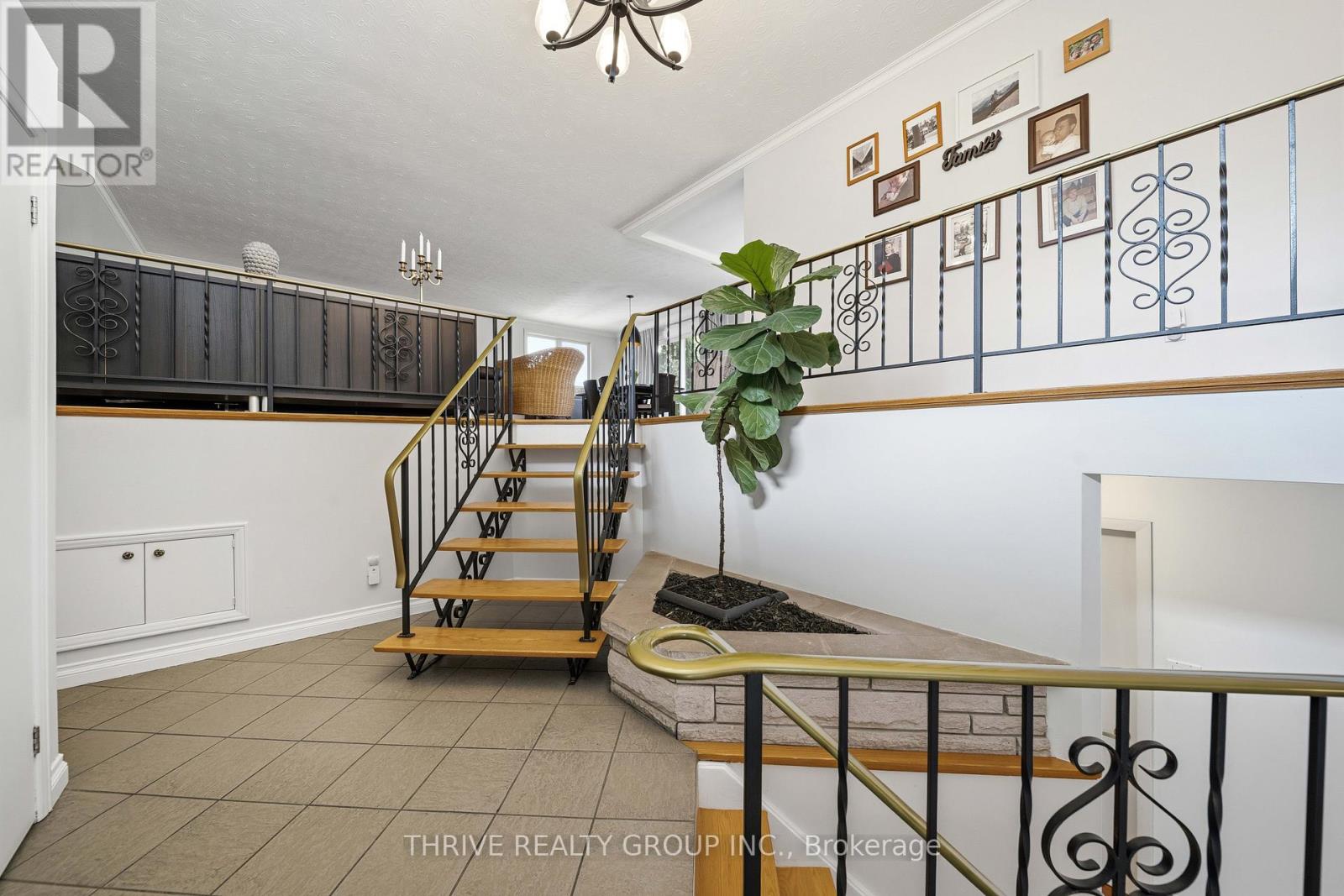 688 WESTMOUNT HILL DRIVE - 3
