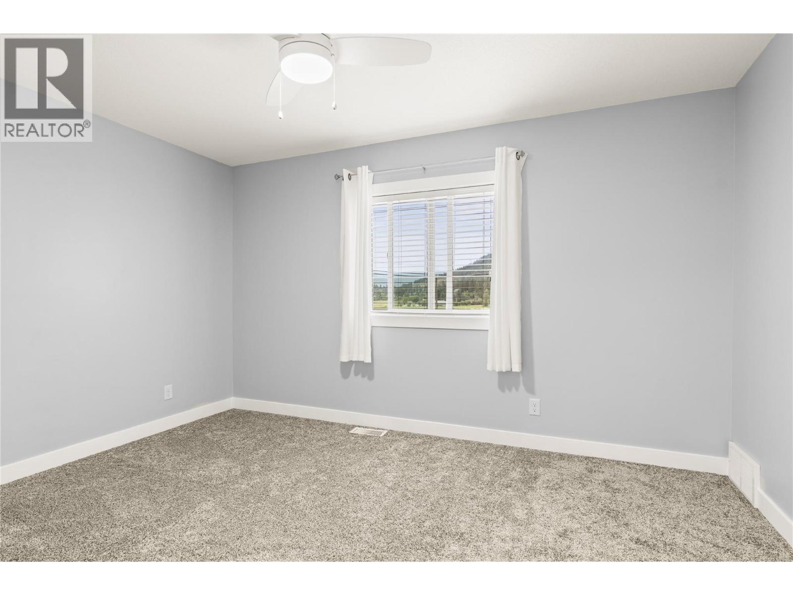 272 Lumby-Mabel Lake Road - 21