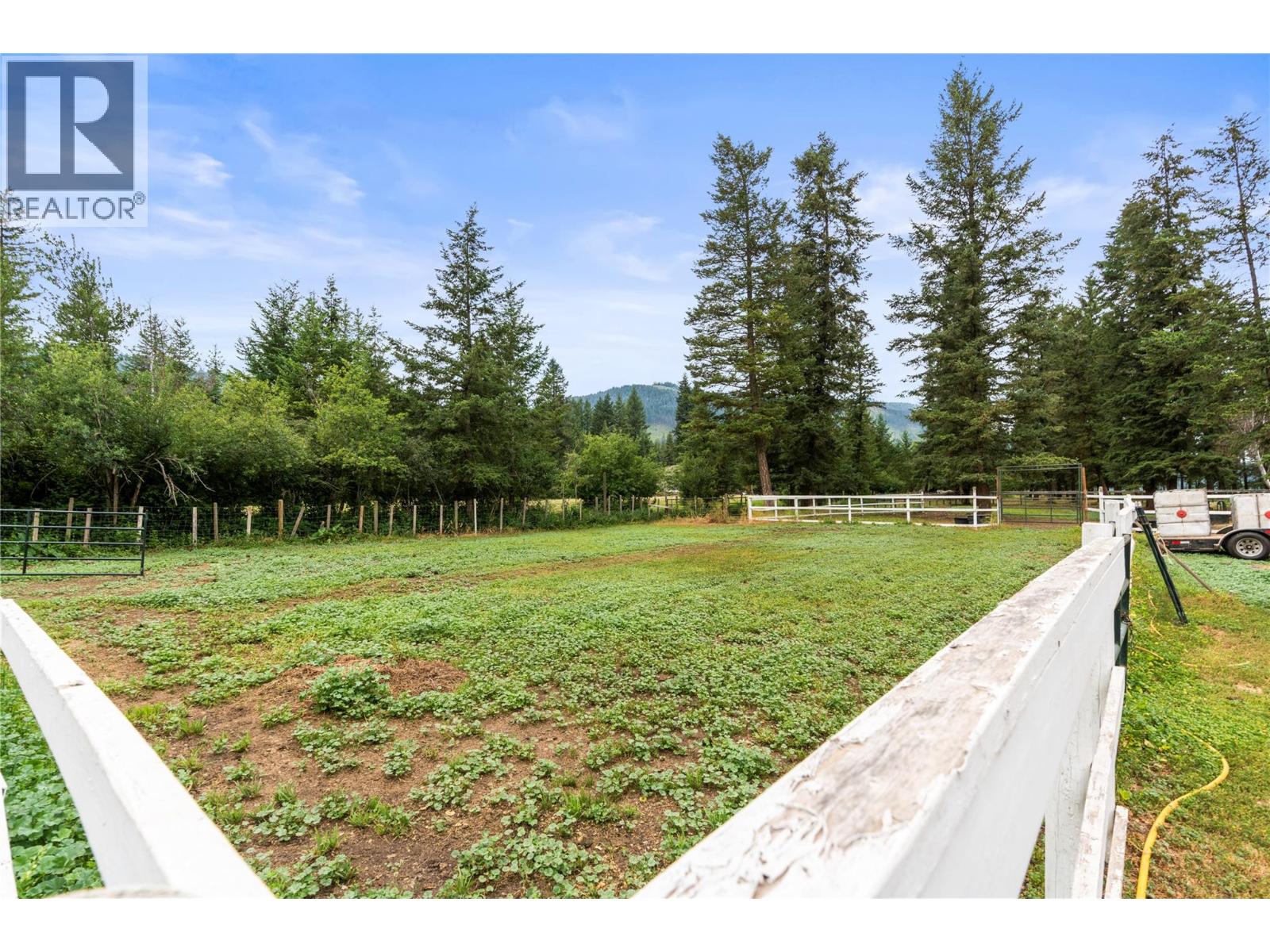 272 Lumby-Mabel Lake Road, Lumby