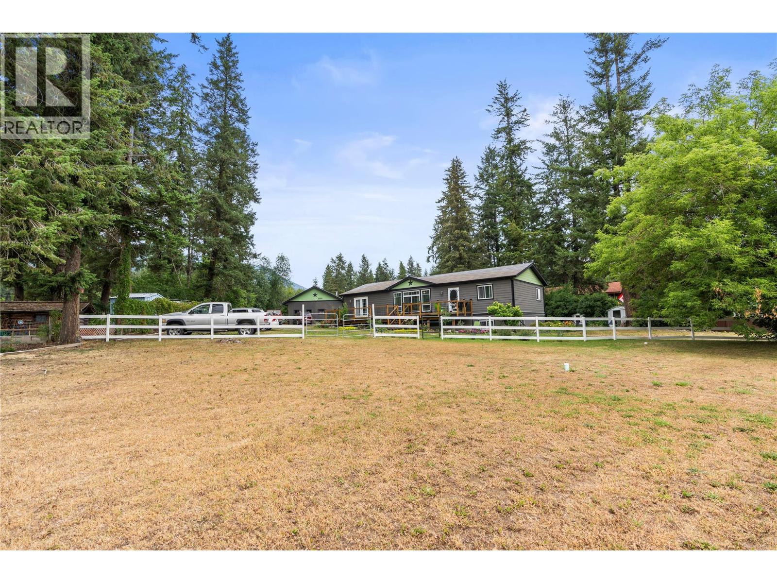 272 Lumby-Mabel Lake Road, Lumby
