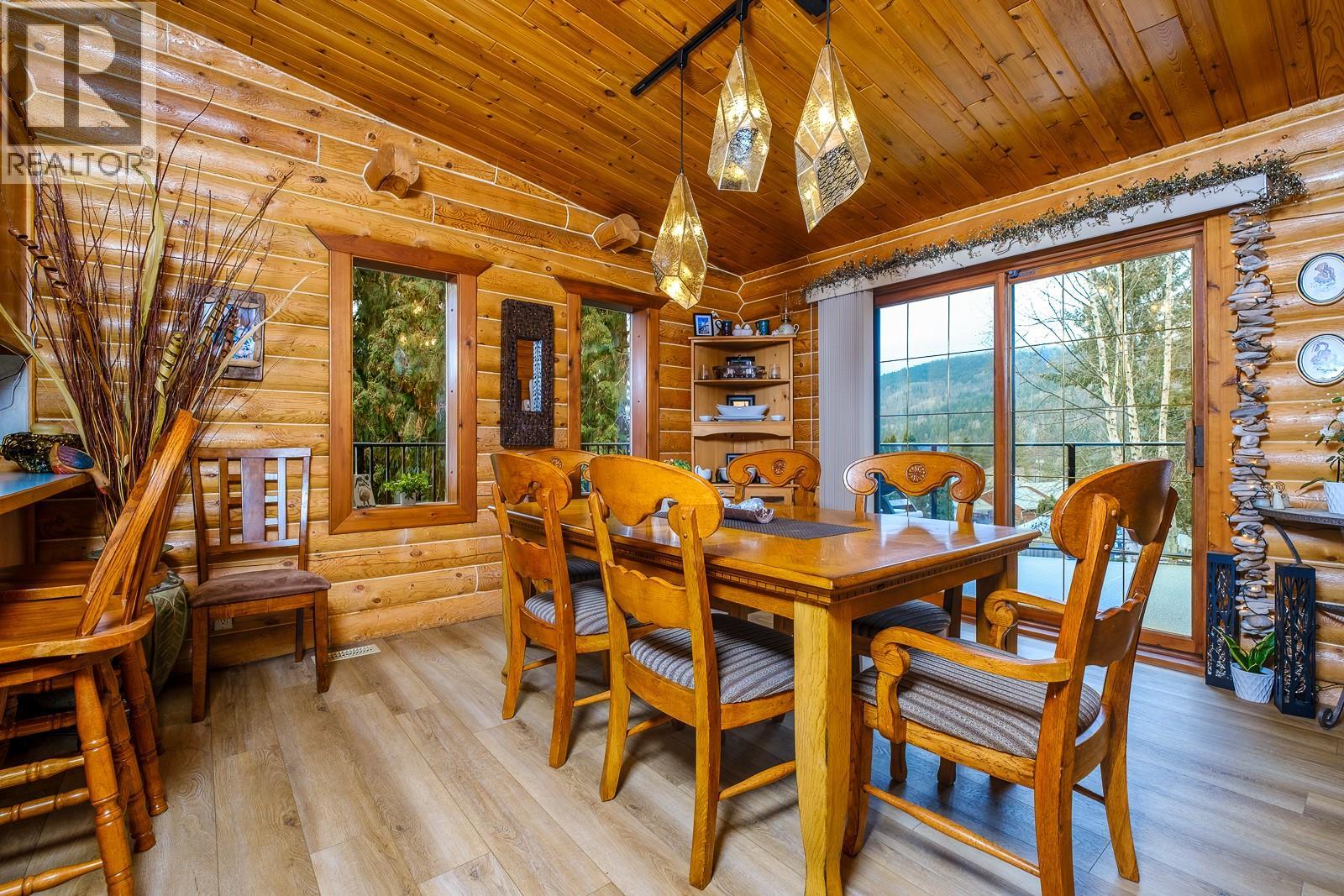 1851 GREEN ROAD - 21