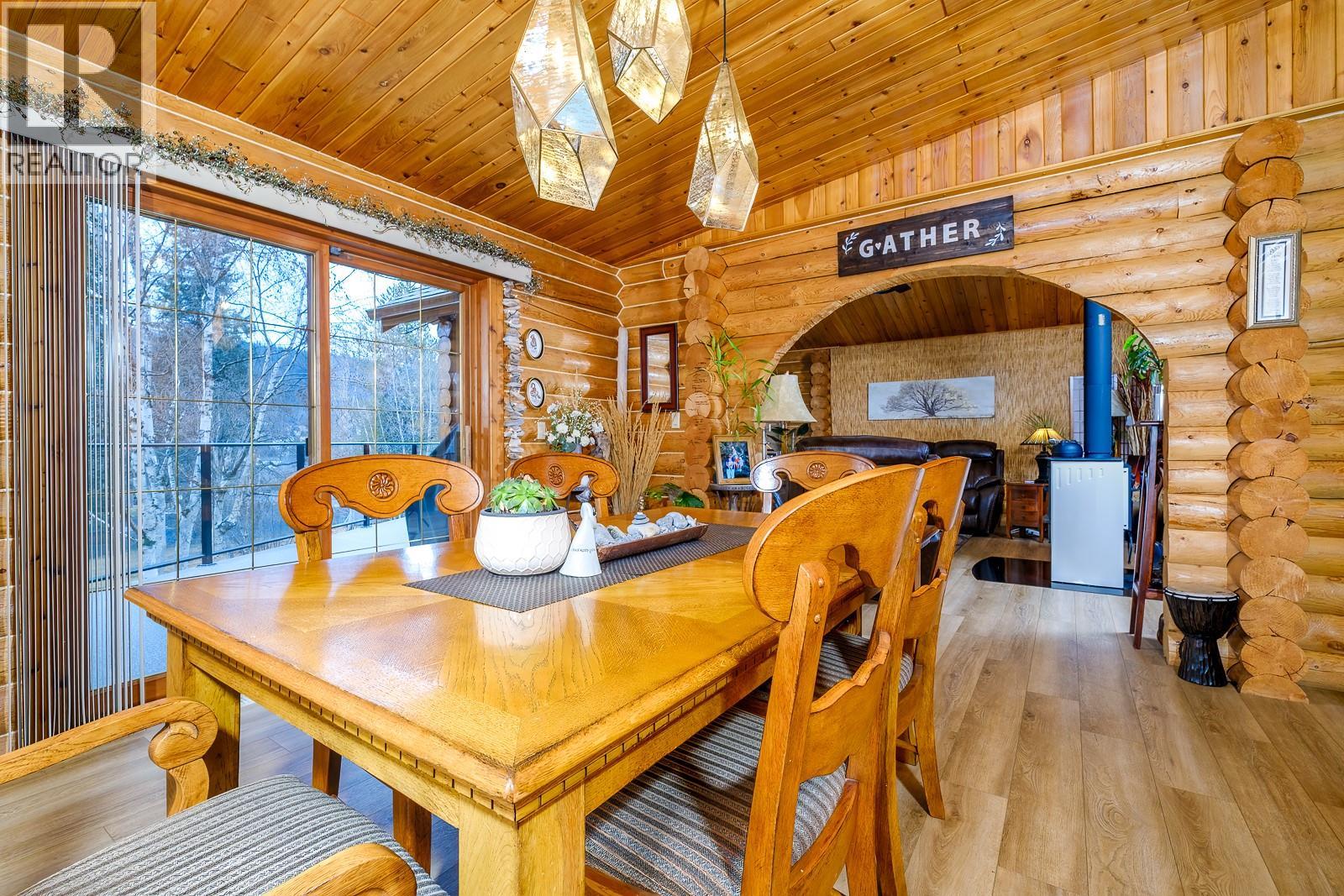 1851 GREEN ROAD - 22