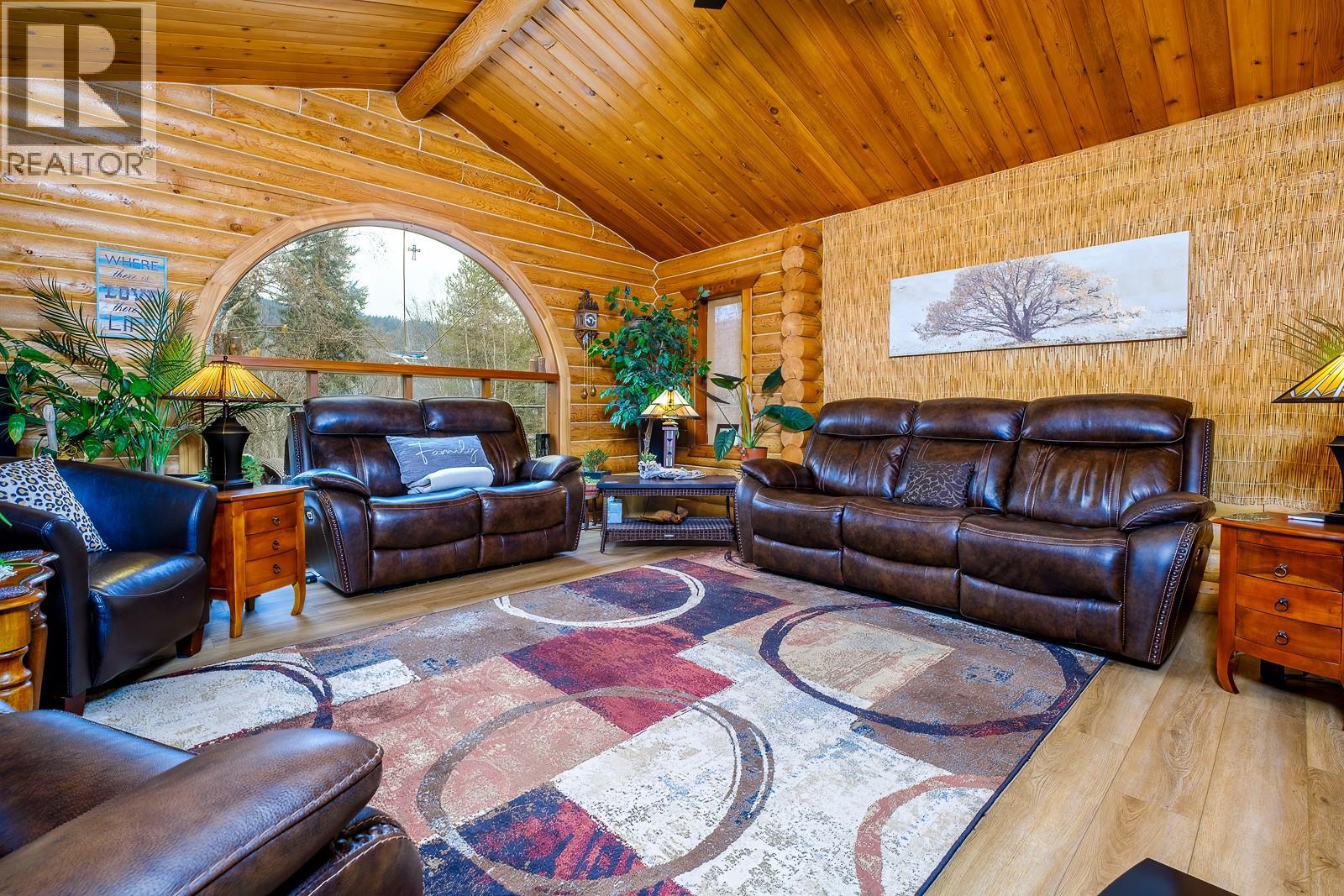 1851 GREEN ROAD - 16