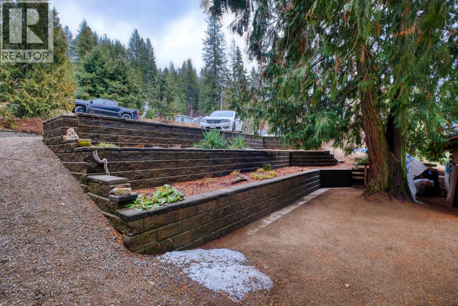 1851 GREEN ROAD - 50