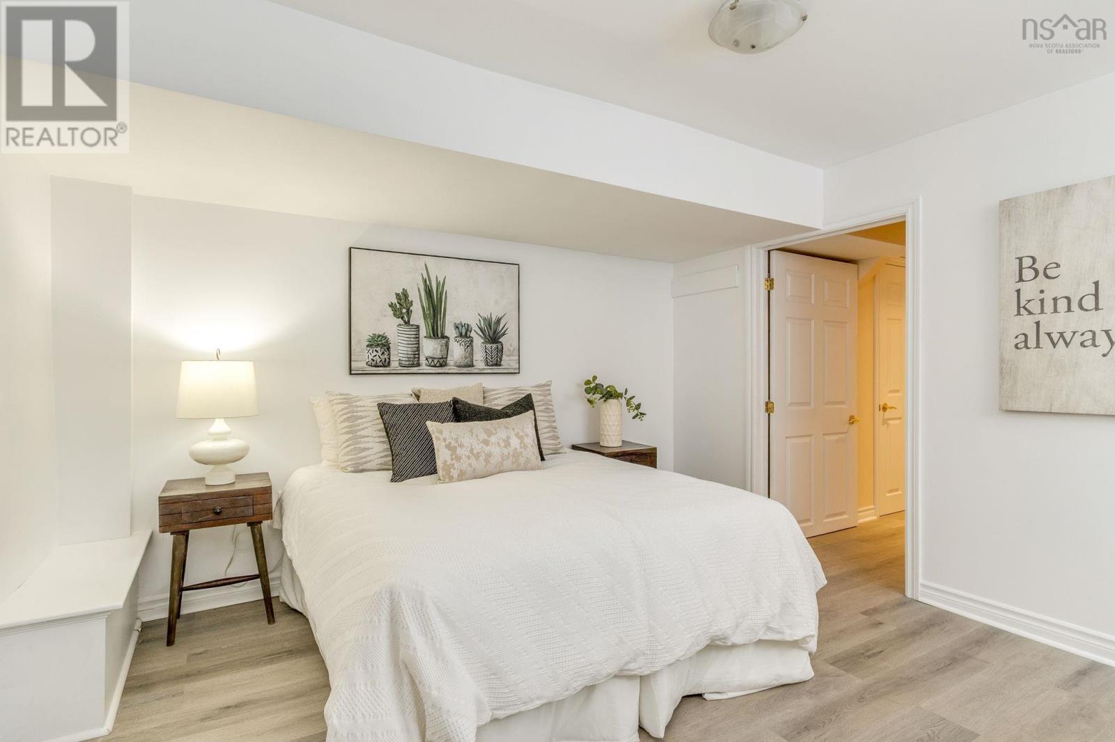 Property 4 of 40 of 2572 Brunswick Street