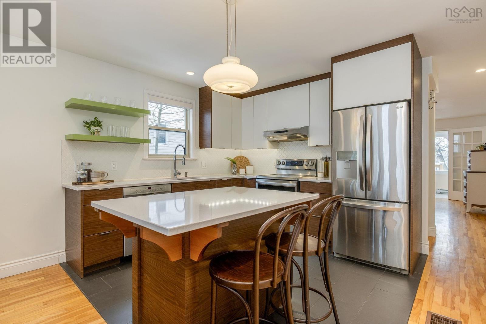 Property 10 of 40 of 2572 Brunswick Street