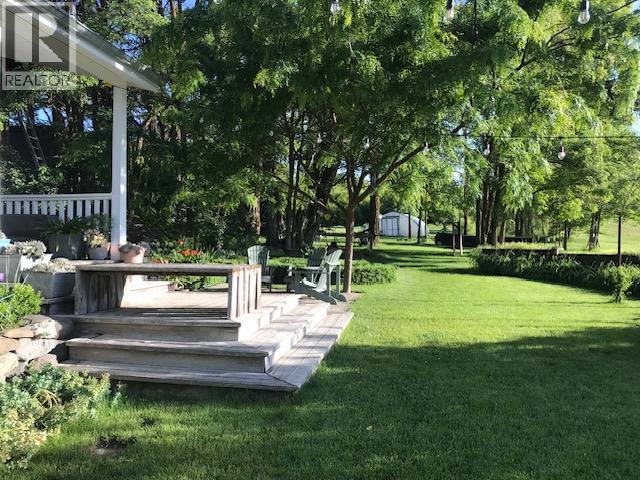  4462 Salmon River Road, Spallumcheen